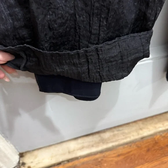 Vince Black Textured V-Neck Long Sleeve Jumpsuit - Picture 8 of 9